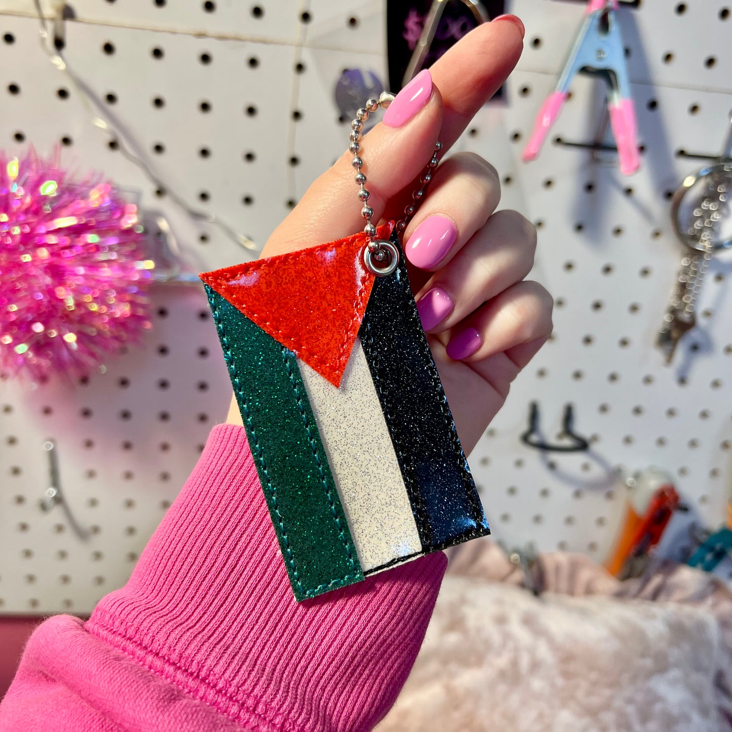 Pali Flag Glitter Keychain