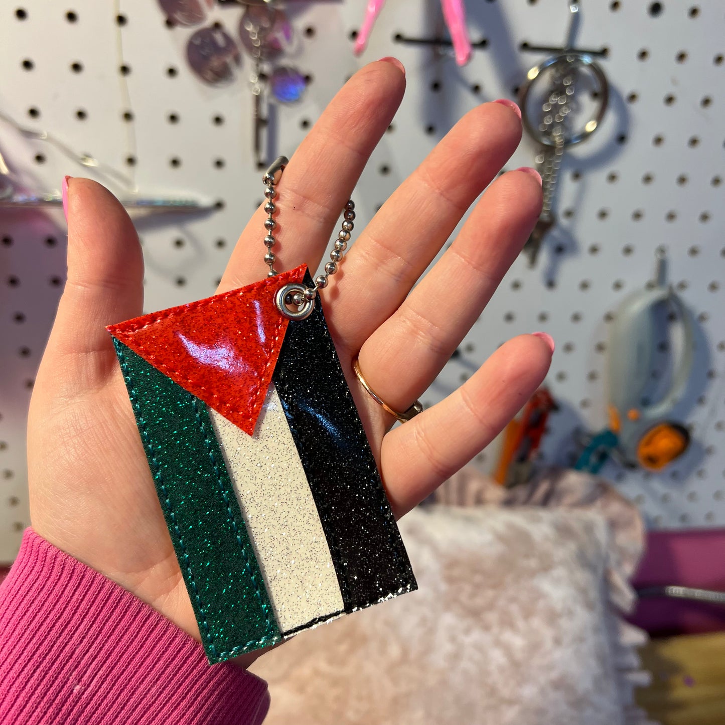 Pali Flag Glitter Keychain