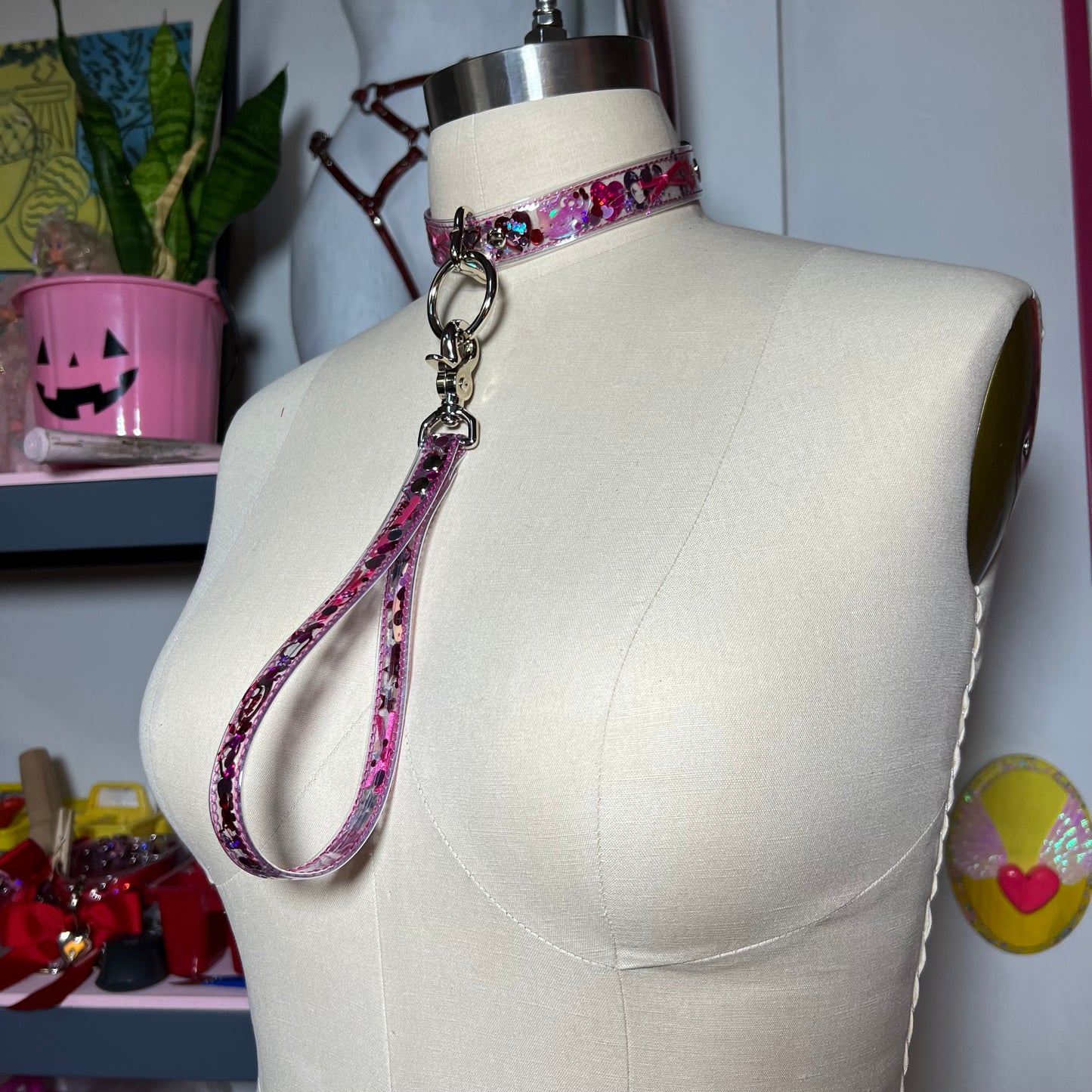 Love Bella Collar Set 2.0: Hello Kitty Style